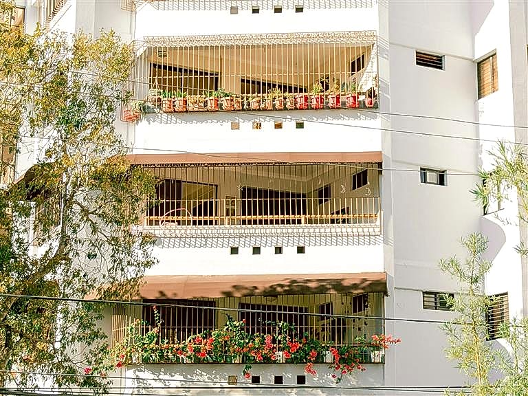 Her Mevsimde Balkon ve Teras Kullanımı: Ankara İklimine Uygun İç Mimarlık Çözümleri.