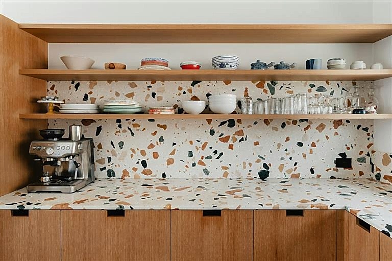 Mutfak ve Banyo Tasarımları: Devrim Yaratan Yenilikçi Malzemeler.